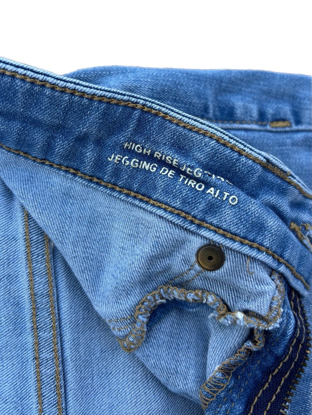 Universal Thread | High Rise Ripped Skinny Jeans - Picture 2 of 4